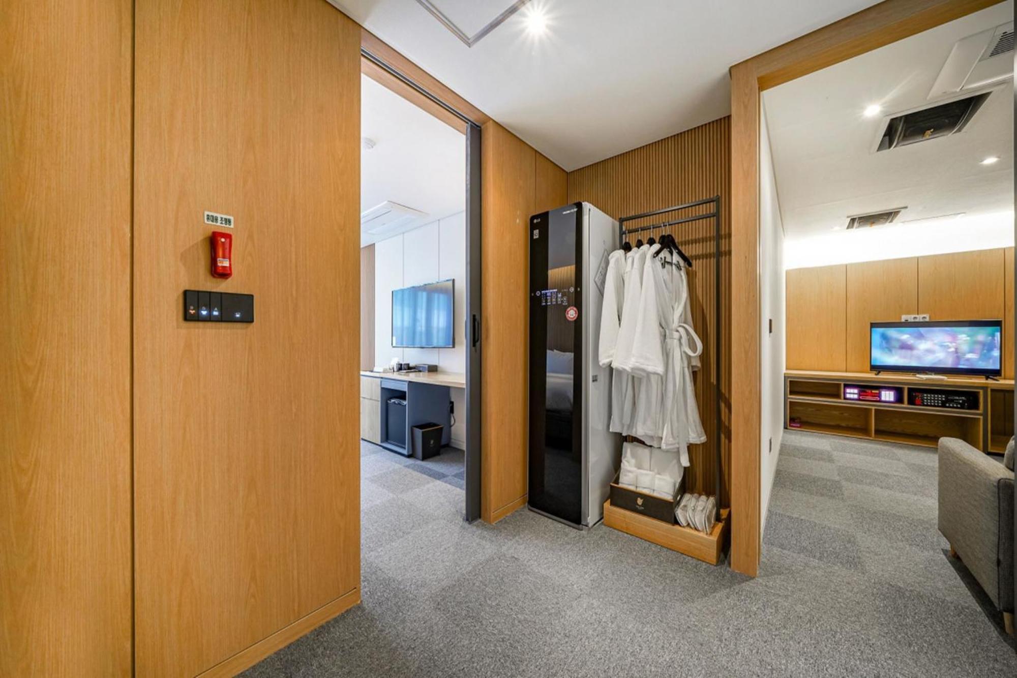 Haeundae The Van Hotel Busan Exterior foto