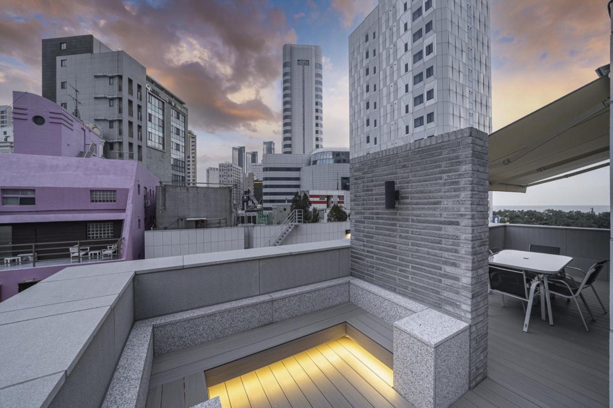 Haeundae The Van Hotel Busan Exterior foto