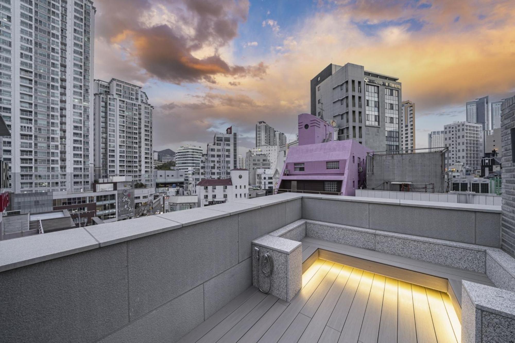Haeundae The Van Hotel Busan Exterior foto